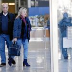 Francisco Lledó y María Jesús Puchalt salen de la Ciudad de la Justicia tras comparecer ante el juez