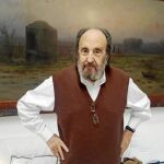 Leopoldo Pomés, ayer, en su casa de Barcelona, tras conocerse que había ganado el Premio Nacional de Fotografía