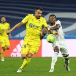 Álvaro Negredo con el Cádiz.