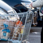Un carro de la compra a medio llenar