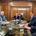 Mario Amilvia preside una reunión del Consejo de Cuentas de Castilla y León