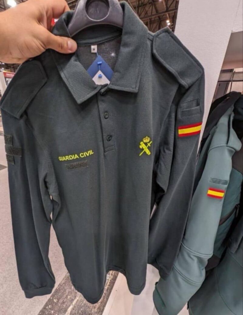 Uno de los nuevos polos de la Guardia Civil