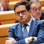 Óscar López exige a Ayuso que abandone su posición "tan racista y tan xenófoba" respecto a los menores migrantes