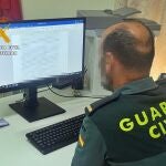Sucesos.- Dos detenidos por robar más de 58.000 euros en dos viviendas de Villar del Rey durante la romería