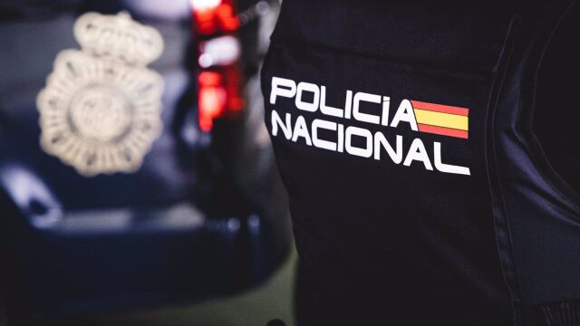 Imagen de archivo de una agente de la Policía Nacional