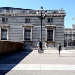 Madrid, definitivamente, se queda sin mirador desde la cornisa de Oriente / Rubén Mondelo
