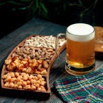 Frutos secos cerveza aperitivo