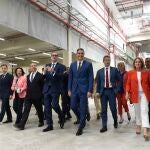 Pedro Sánchez durante su visita al HUB Logístico Industrial de Airbus Helicopters en España