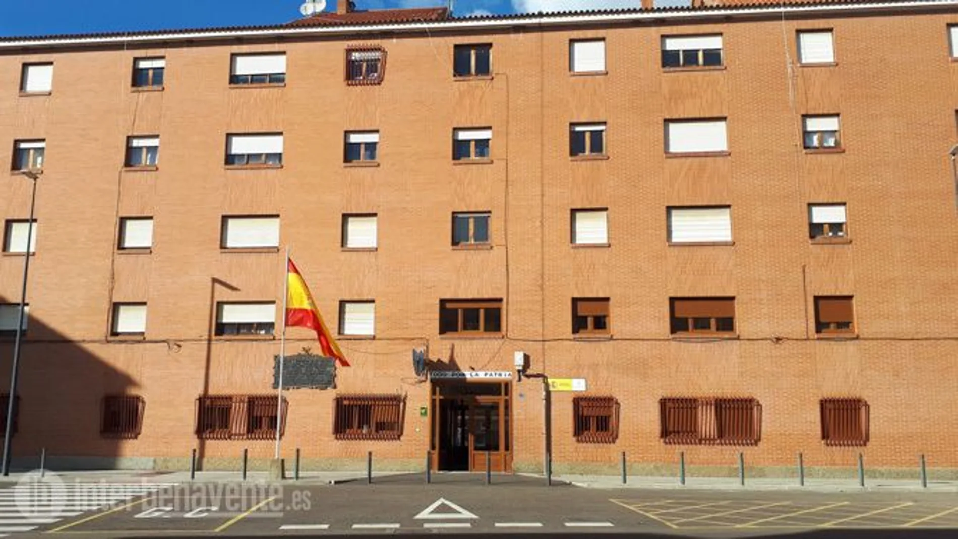 Cuartel de la Guardia Civil en Benavente donde prestaba servicio el agente fallecido