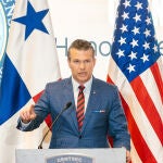 Hegseth afirma ante jefes militares centroamericanos que China es una amenaza para la paz