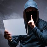 ¿Qué es el 'grooming'? El método online que debemos conocer para proteger a los menores 