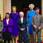 La familia real danesa en el 85 cumpleaños de la reina Margarita