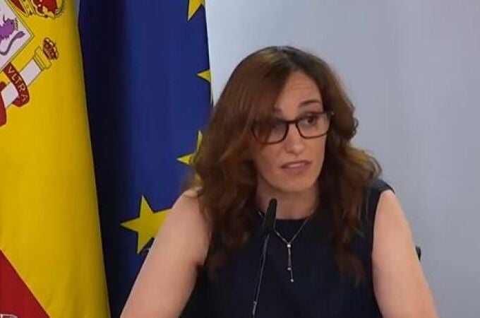 La titular de Sanidad, Mónica García